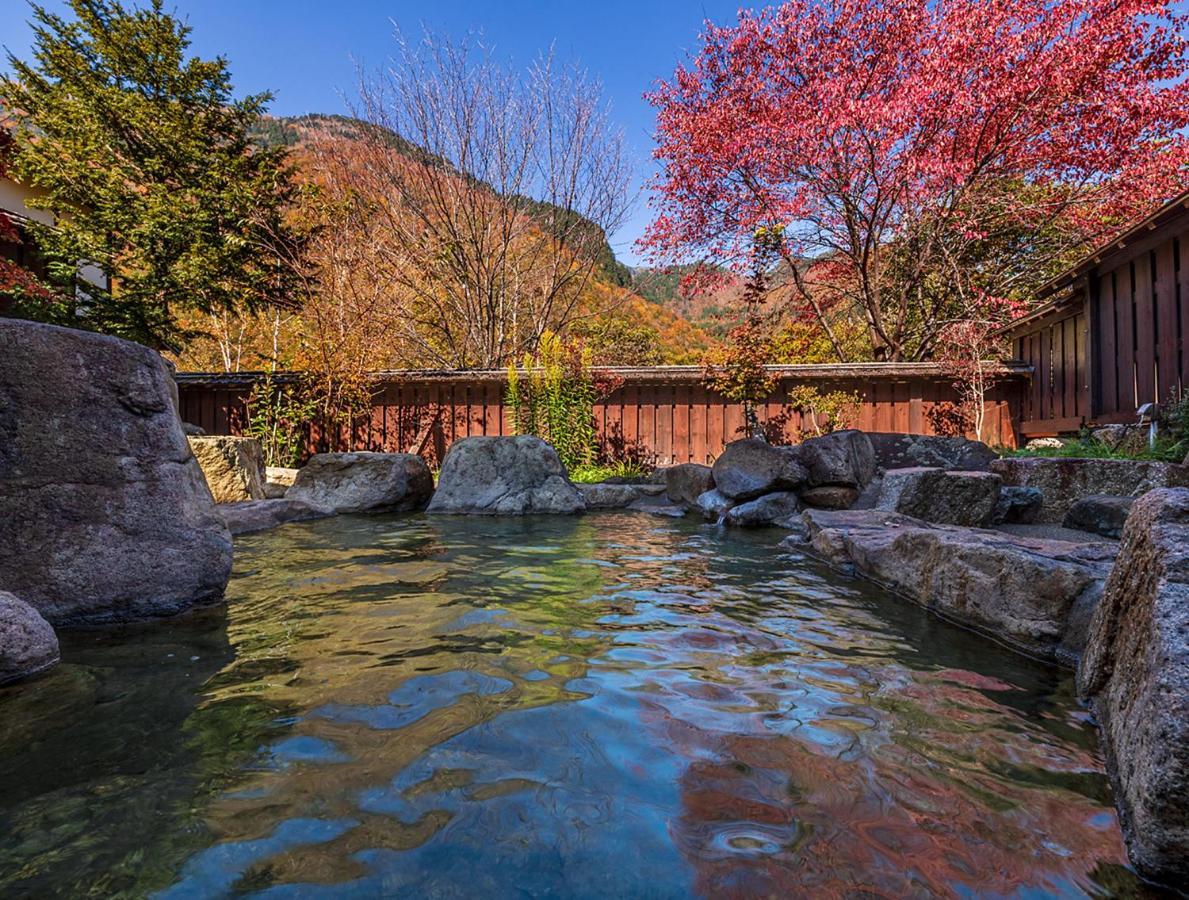 Resort Inn Chirorian Takayama (Gifu) Bagian luar foto