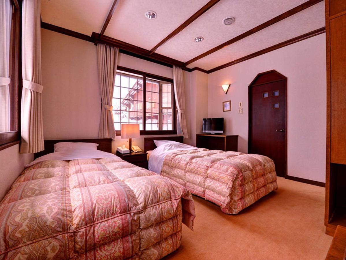 Resort Inn Chirorian Takayama (Gifu) Bagian luar foto