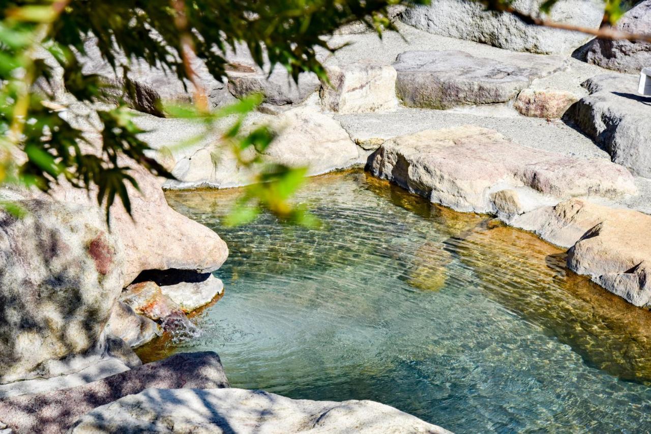 Resort Inn Chirorian Takayama (Gifu) Bagian luar foto