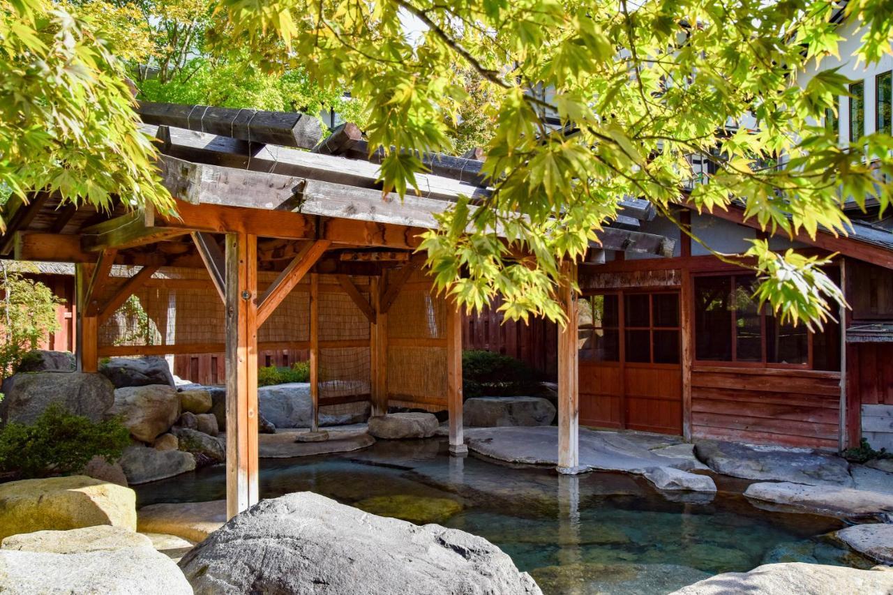 Resort Inn Chirorian Takayama (Gifu) Bagian luar foto